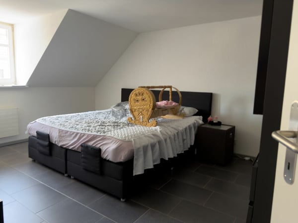 Attraktives Eckhaus mit zwei Wohneinheiten - ideal für Familien oder Investoren 5