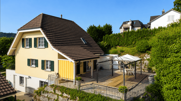 Ihr neues Zuhause mit viel Privatsphäre, grosser Sonnenterrasse & Sauna 1