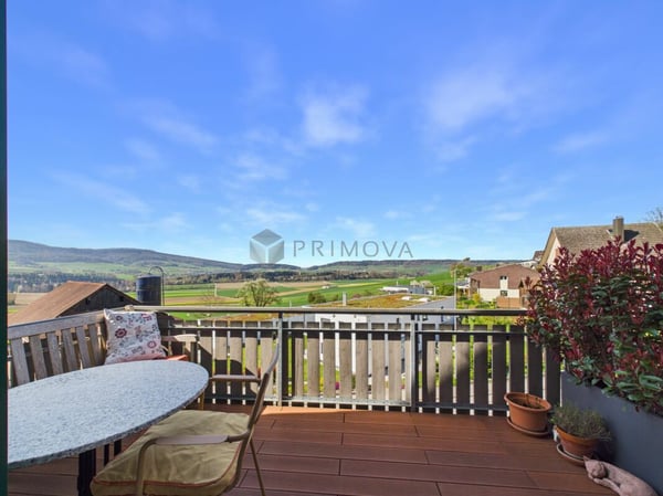 Lichtdurchflutete Maisonette mit Stil, Charme und traumhafter Aussicht 6