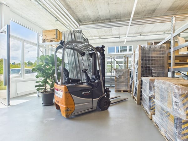 Viel Platz für deine Visionen: Neuwertiger Allrounder-Raum im Herzen von Buchrain 6