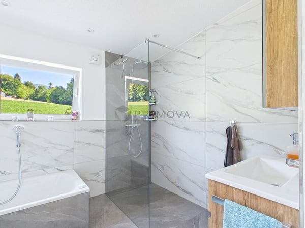 Exklusives 7.5 Zimmer-Einfamilienhaus mit 191 m² Wohnfläche und Alpenblick komplett saniert 9