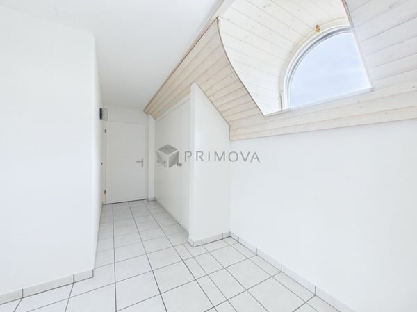 Licht, Charme & Gemütlichkeit - 2.5 Zimmer-Dachwohnung in Klingnau 6