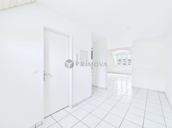 Licht, Charme & Gemütlichkeit - 2.5 Zimmer-Dachwohnung in Klingnau 5