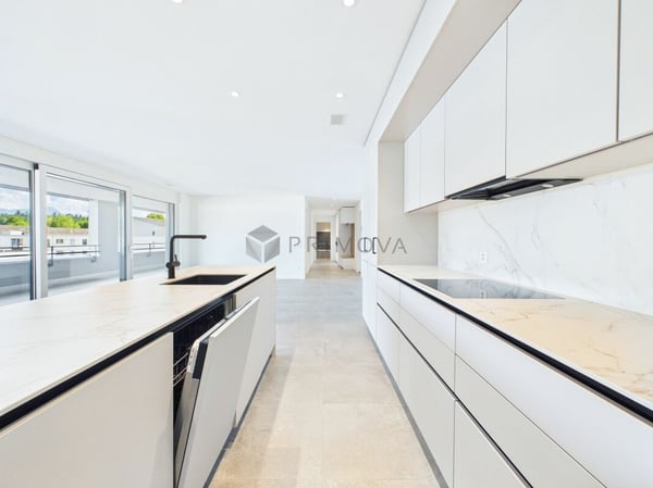 Neuwertige Traumwohnung mit XXL-Terrasse 4