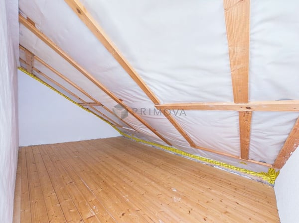 Wohnen über zwei Etagen - 5.5-Zimmer-Dachwohnung mit Galerie 11