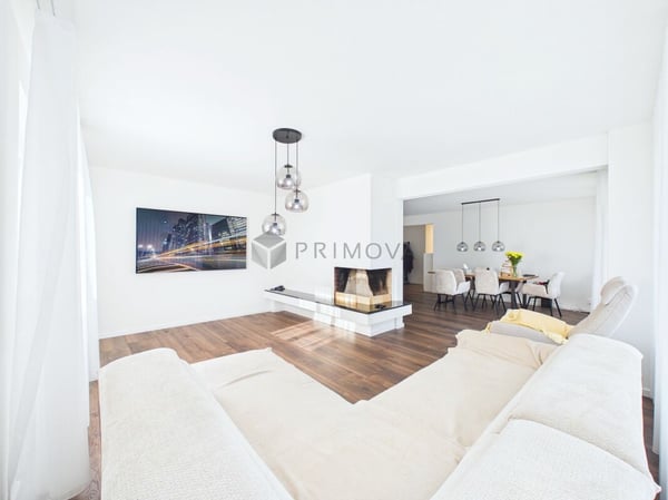 Modernisiert & grosszügig mit Cheminée im familienfreundlichen Quartier 3