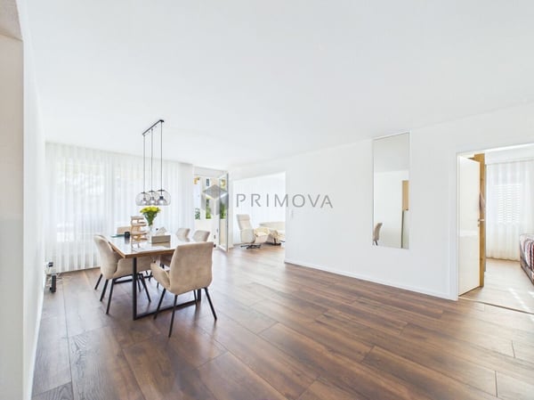 Modernisiert & grosszügig mit Cheminée im familienfreundlichen Quartier 1