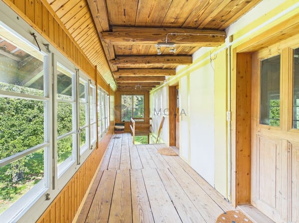 Gepflegtes Bauernhaus mit grosser Baulandreserve im schönen Seeland 11