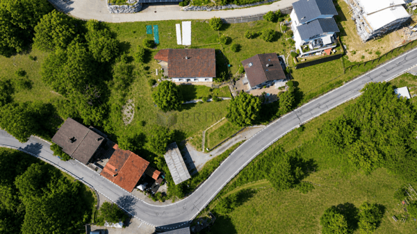 Besondere Wohnlage mit traumhaften Bergblick 13