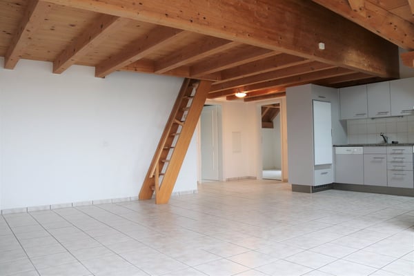 Moderne 3.5-Zimmer Wohnung mit Galerie 2