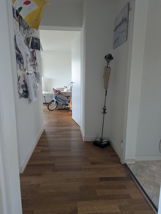 Charmante 4-Zimmer-Wohnung mit Balkon in Täuffelen 9