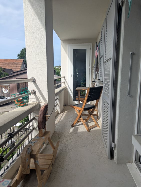Charmante 4-Zimmer-Wohnung mit Balkon in Täuffelen 10