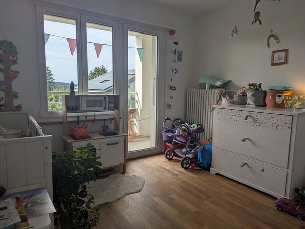 Charmante 4-Zimmer-Wohnung mit Balkon in Täuffelen 3