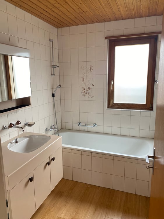 gemütliche 3.5-Zimmer-Dachwohnung mit Kamin 7