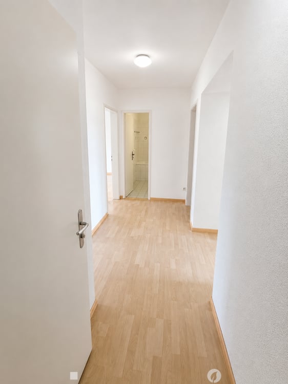 Helle 3.5-Zimmer-Wohnung mit Balkon und Stadtblick in Biel 6