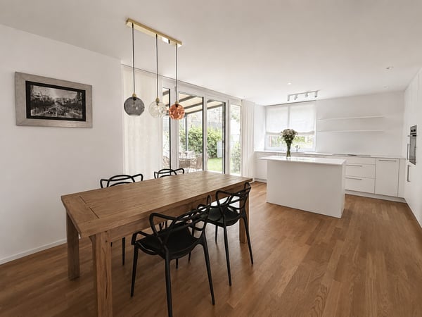 Modernes 6.5-Zimmer-Doppeleinfamilienhaus in Flüh 5