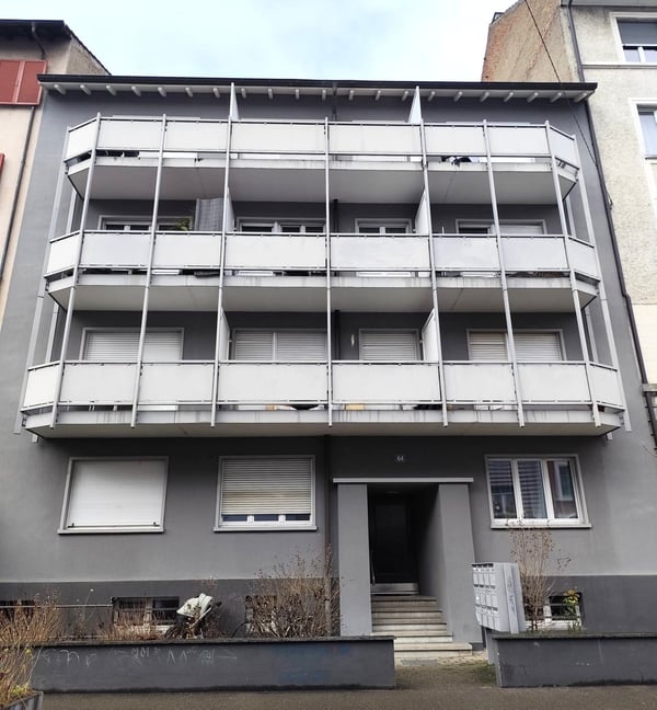 Charmante 2-Zimmer-Wohnung mit zwei Balkone in Basel 8