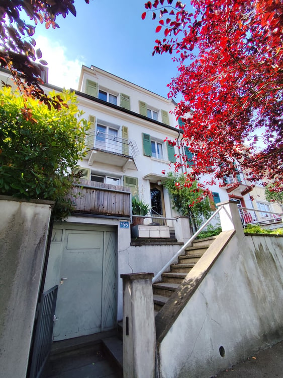 Bruderholzallee 156, Basel – Wohnhaus mit vielseitigem Nutzungspotenzial 1
