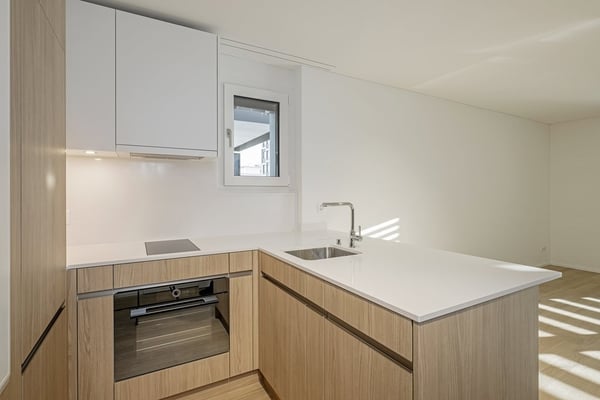 Modern - Hell - Perfekt angebunden 2