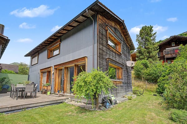 FAMILIENPARADIES MIT GARTEN UND BERGSICHT 1
