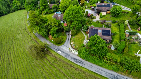 3 places de parc en garage souterrain - Monts-de-Corsier 8