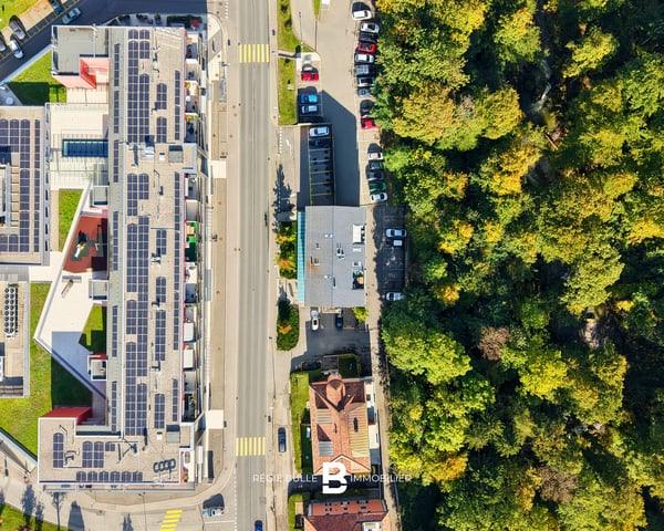 Surface commerciale moderne d'environ 100 m² - Emplacement de choix 6