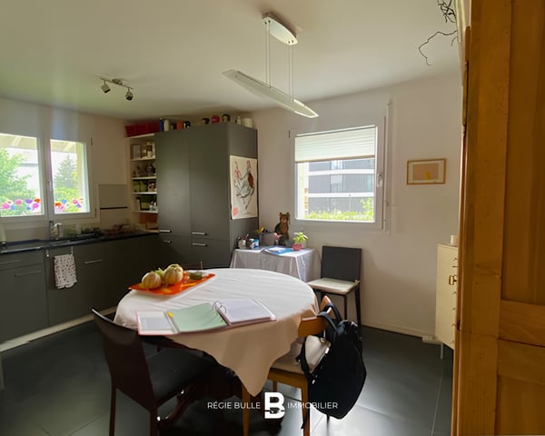 La Tour-de-Trême - Bel appartement de 3.5 pièces à louer 3