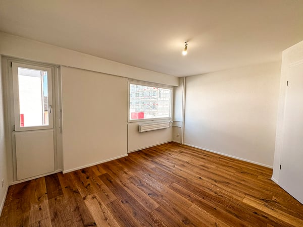 BROC - Magnifique appartement de 4.5 pièces entièrement rénové 6