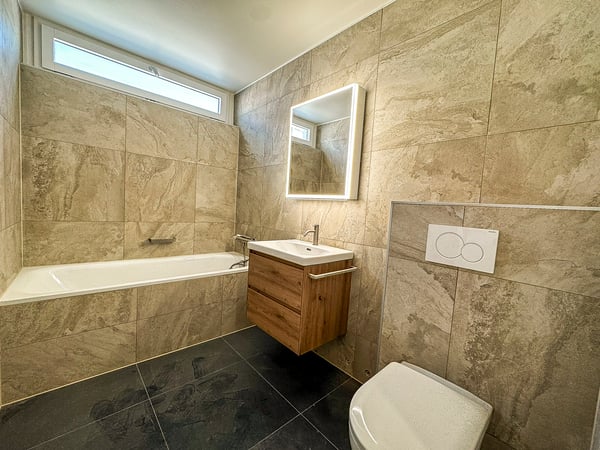 BROC - Magnifique appartement de 4.5 pièces entièrement rénové 12
