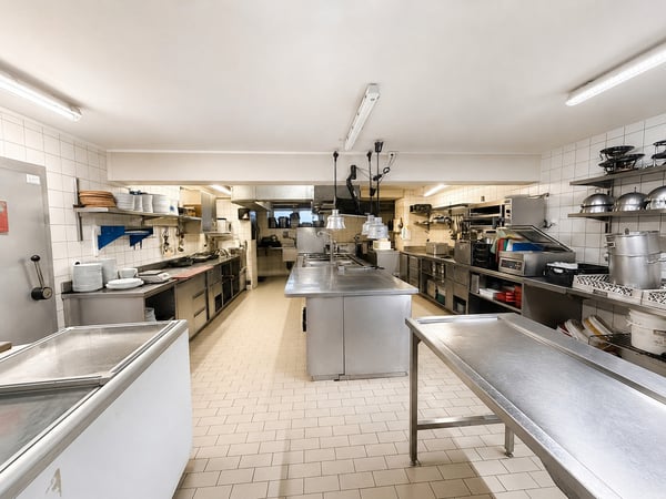 Magnifique restaurant au coeur de Château-d'OEx - Buffet de la Gare 6