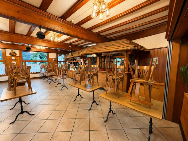 Magnifique restaurant au coeur de Château-d'OEx - Buffet de la Gare 4