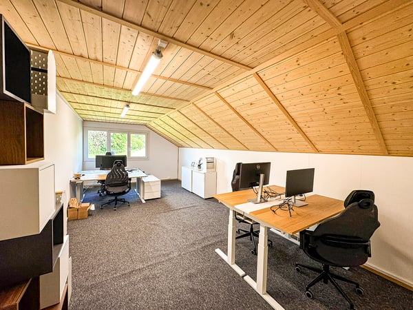 VUADENS | Immeuble mixte pour entreprises ou rendement 10
