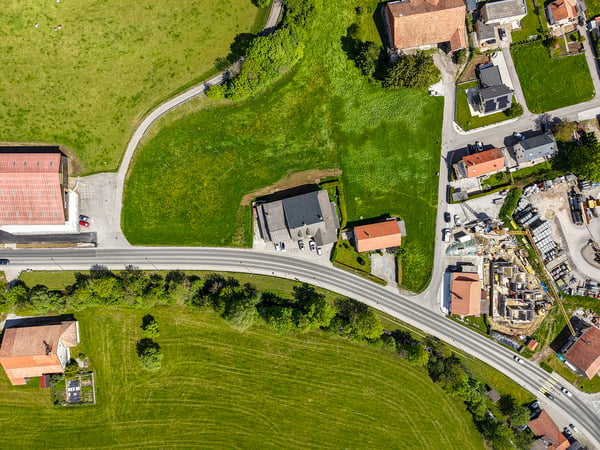 VUADENS | Immeuble mixte pour entreprises ou rendement 4