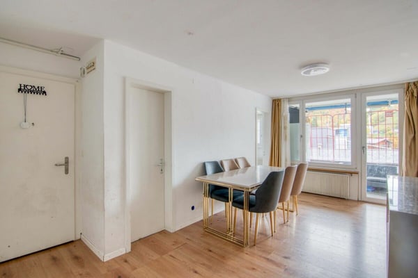 Wohnen im Zentrum von Oberdiessbach - 1.5-Zimmer-Wohnung, bereit für frischen Glanz durch Eigenleistung 5