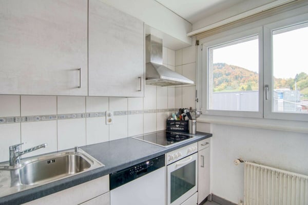 Wohnen im Zentrum von Oberdiessbach - 1.5-Zimmer-Wohnung, bereit für frischen Glanz durch Eigenleistung 7