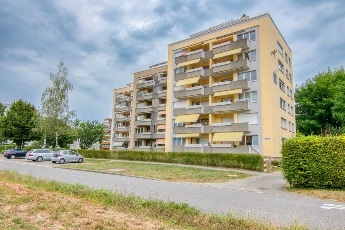 Rückzugsort am Wohlensee: 3.5-Zimmer-Wohnung mit 2 Balkonen & einem Einstellhallenplatz