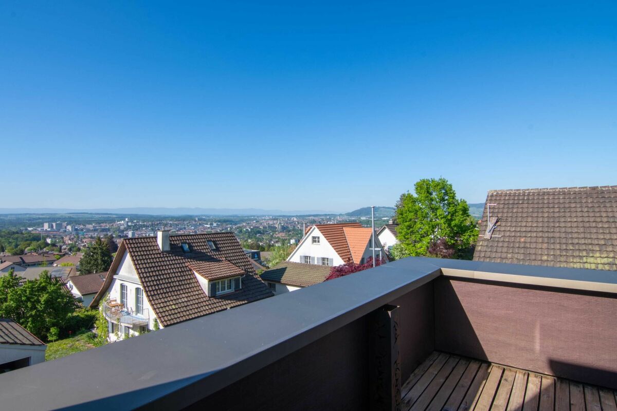 Wohnjuwel mit traumhafter Panoramasicht auf höchstem Niveau im Spiegel