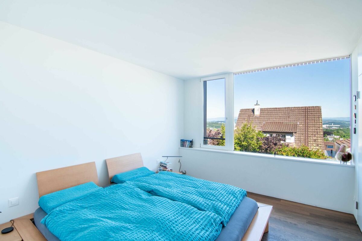 Wohnjuwel mit traumhafter Panoramasicht auf höchstem Niveau im Spiegel