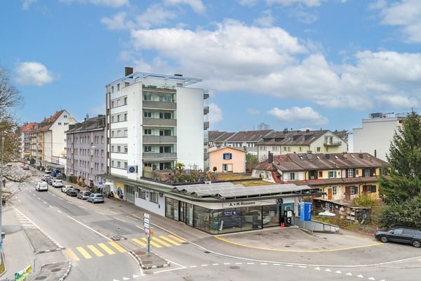 Gewerbeliegenschaft mit Einstellhalle an Toplage in Bern - vielseitig nutzbar & perfekt erschlossen 1