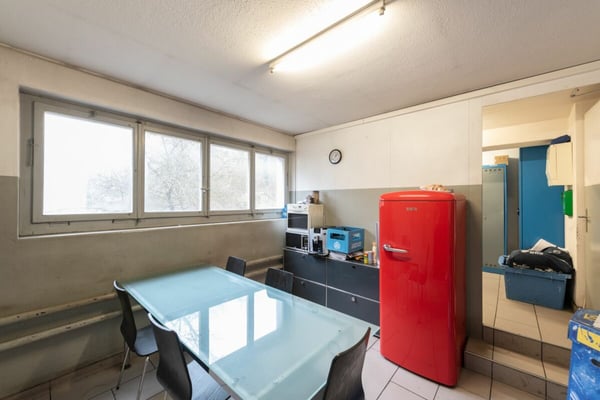 Gewerbeliegenschaft mit Einstellhalle an Toplage in Bern - vielseitig nutzbar & perfekt erschlossen 10