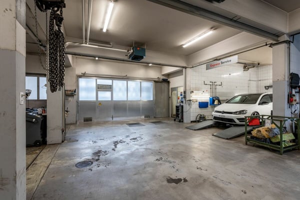 Gewerbeliegenschaft mit Einstellhalle an Toplage in Bern - vielseitig nutzbar & perfekt erschlossen 7