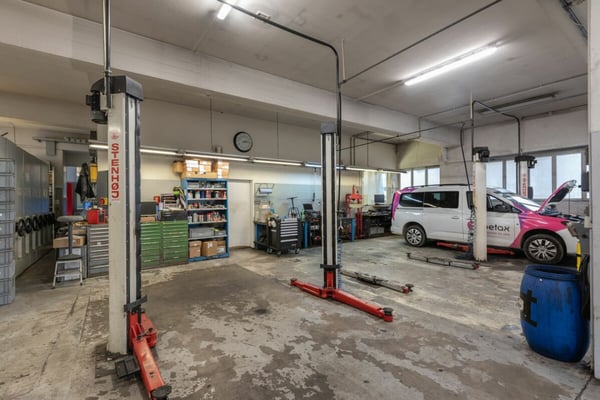Gewerbeliegenschaft mit Einstellhalle an Toplage in Bern - vielseitig nutzbar & perfekt erschlossen 8