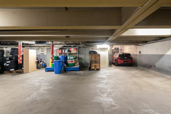 Gewerbeliegenschaft mit Einstellhalle an Toplage in Bern - vielseitig nutzbar & perfekt erschlossen 12