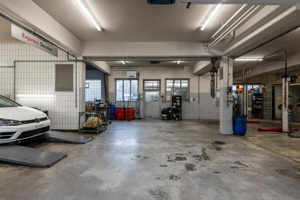 Gewerbeliegenschaft mit Einstellhalle an Toplage in Bern - vielseitig nutzbar & perfekt erschlossen 9