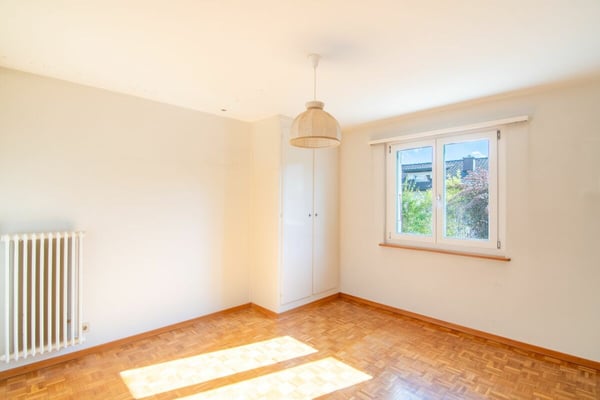 Attraktive 5.5-Zimmer- Doppelhaushälfte als Ein- oder Zweifamilienhaus nutzbar 7