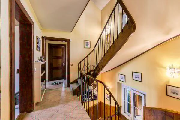 Villa 6 ch., piscine & jacuzzis, à 15mn de la gare de Nyon 11