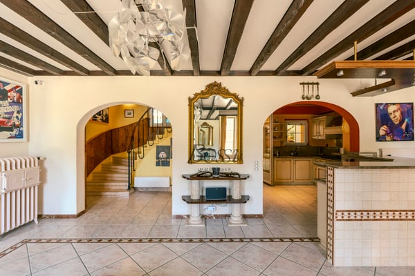 Villa 6 ch., piscine & jacuzzis, à 15mn de la gare de Nyon 3