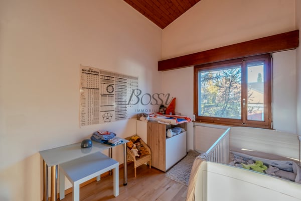 Maison d'architecte, jardin piscinable, 15 min à pied gare et centre 8