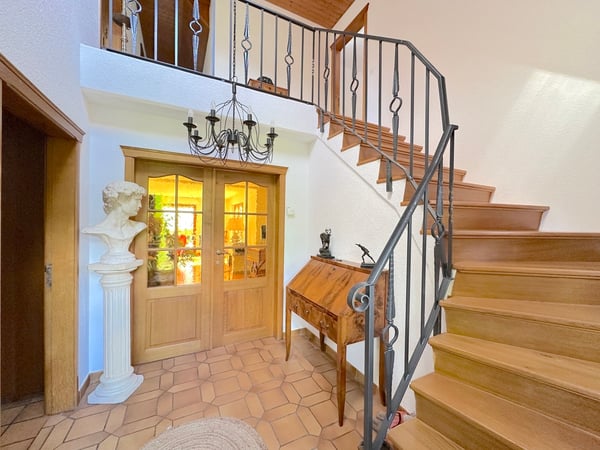 Authentique Maison Vaudoise avec Vue dégagée sur les Alpes et le lac 7