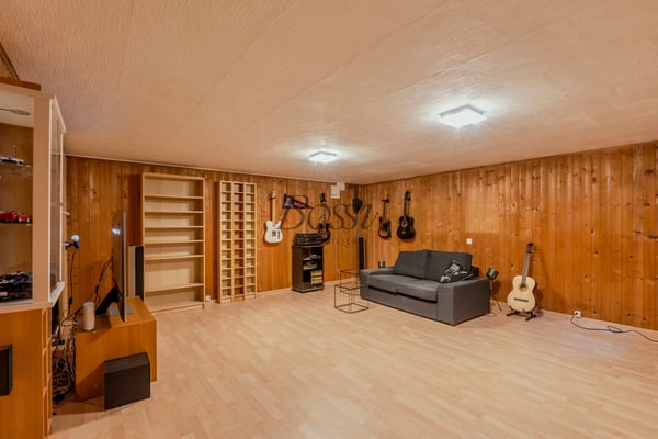 Maison d'architecte, jardin piscinable, 15 min à pied gare et centre 12